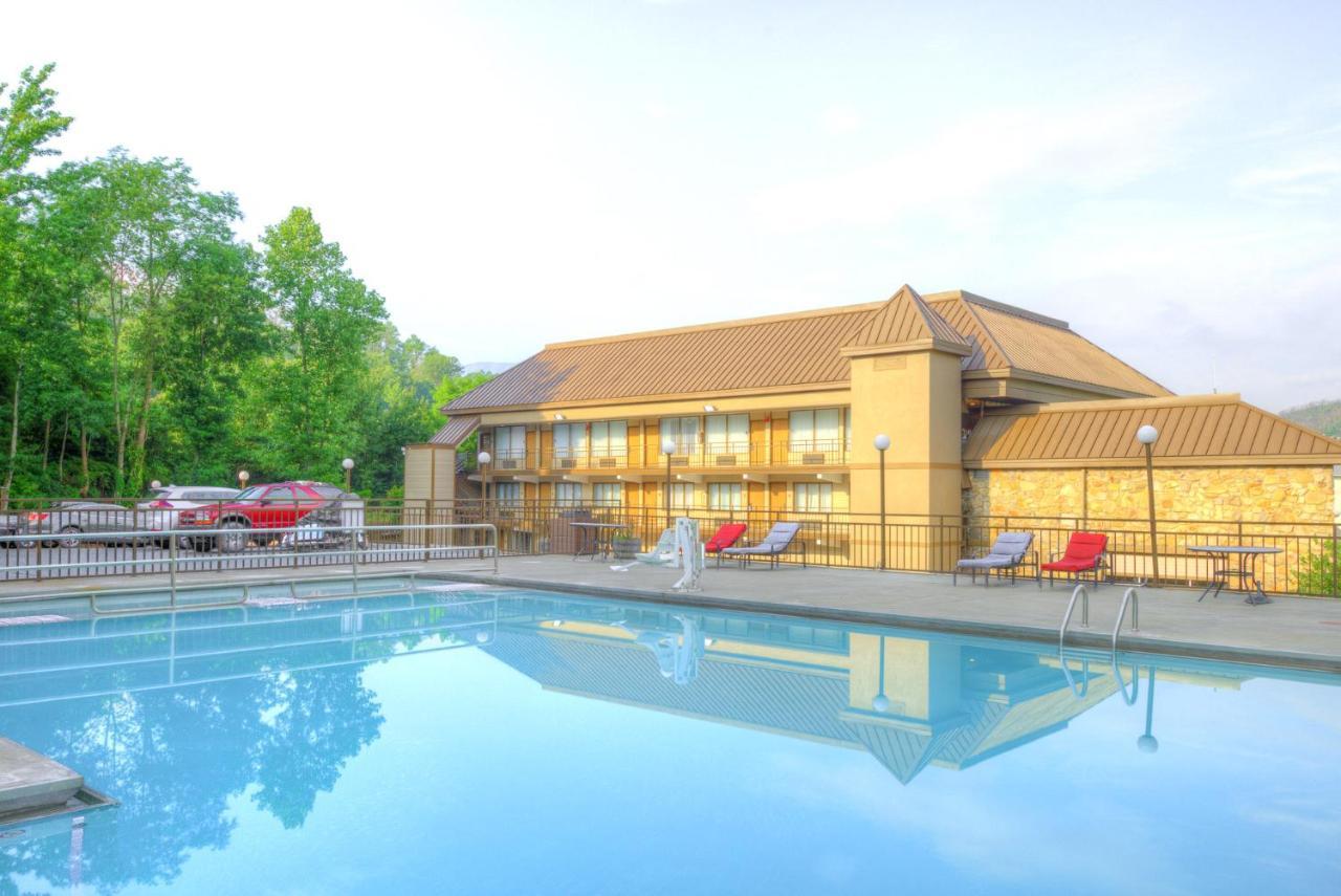 Clarion Pointe Downtown Gatlinburg Hotel Luaran gambar