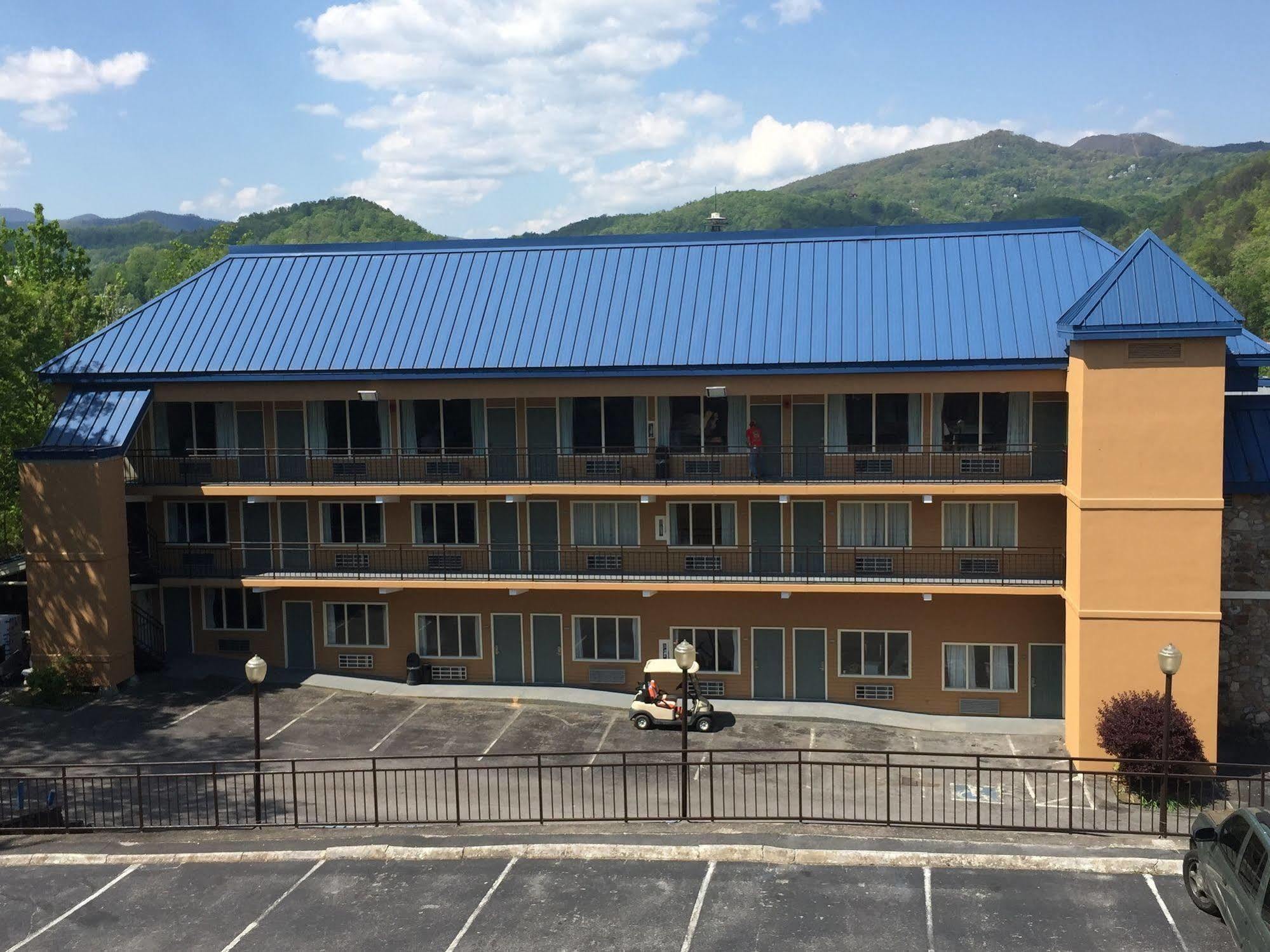 Clarion Pointe Downtown Gatlinburg Hotel Luaran gambar