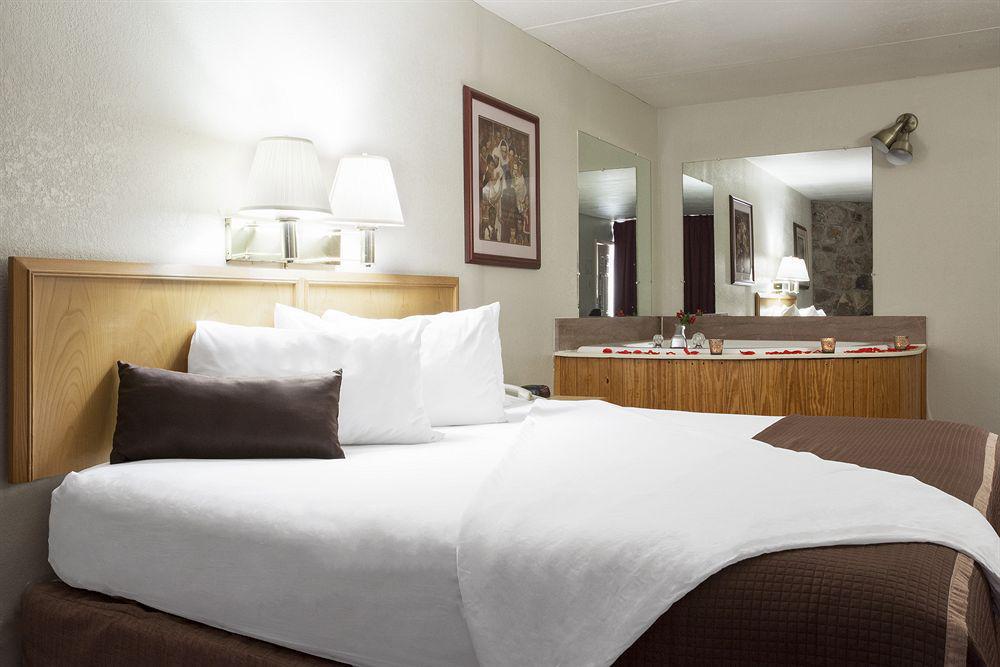 Clarion Pointe Downtown Gatlinburg Hotel Luaran gambar
